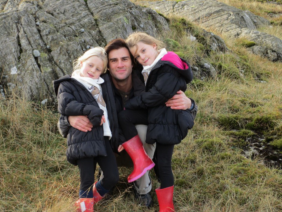family_2012-11-02 13-28-34_wales
